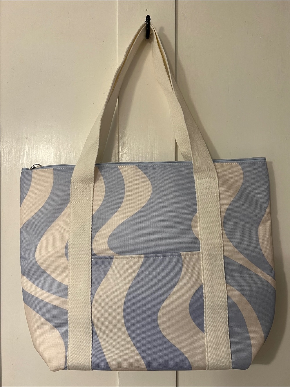 Ulta Beauty Cream and Light Blue Swirl Cooler Tote - Picture 3 of 3